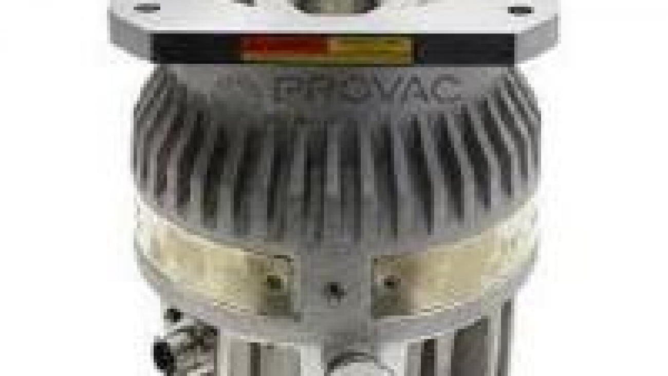 Can I use hydraulic oil in a vacuum pump?